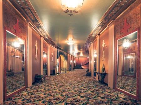 Bir Art Deco Rüyası Olarak Paramount Theatre 